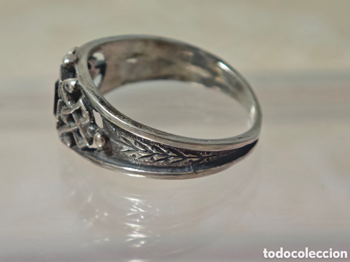 Joyeria: Anillo antiguo tipo g&oacute;tico en plata de ley y On&iacute;s - Foto 3