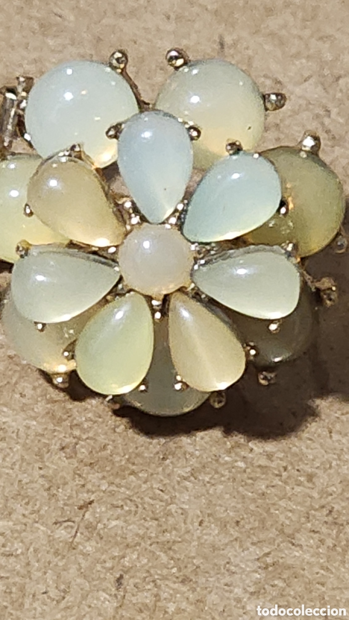 Joyeria: Pendientes Vintage Flores Vidrio Opalescente Reactivos Luz UV (Cierre Omega)