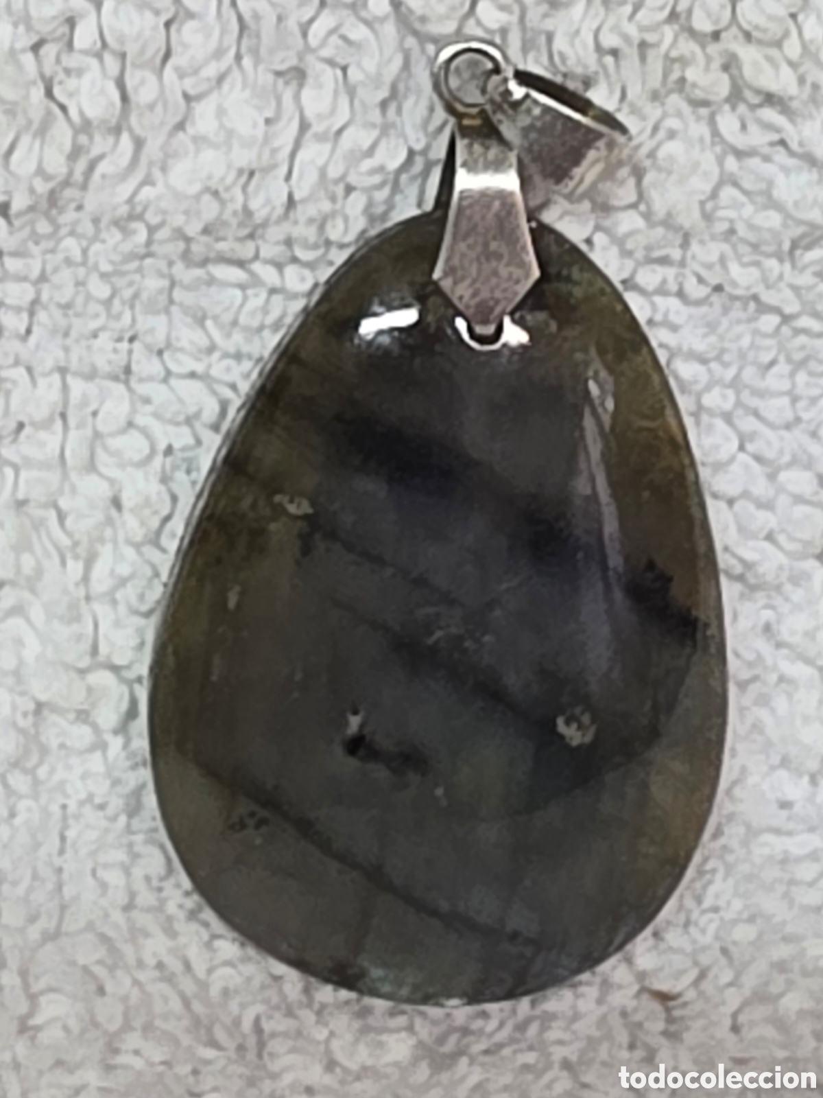 Joyeria: COLGANTE DE PIEDRA NATURAL ( LOBRADORITA)