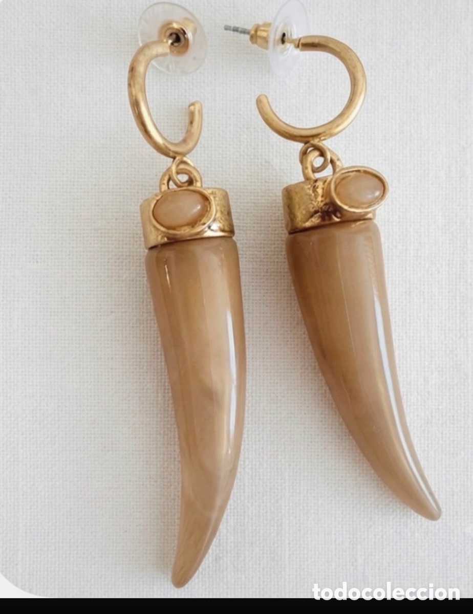 Joyeria: Pendientes beige precioso