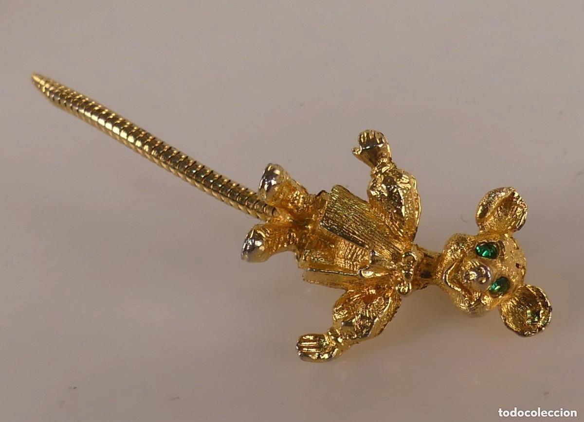 Jewelry: BROCHE DE METAL FORMA DE RATONCITO MARCA DAG