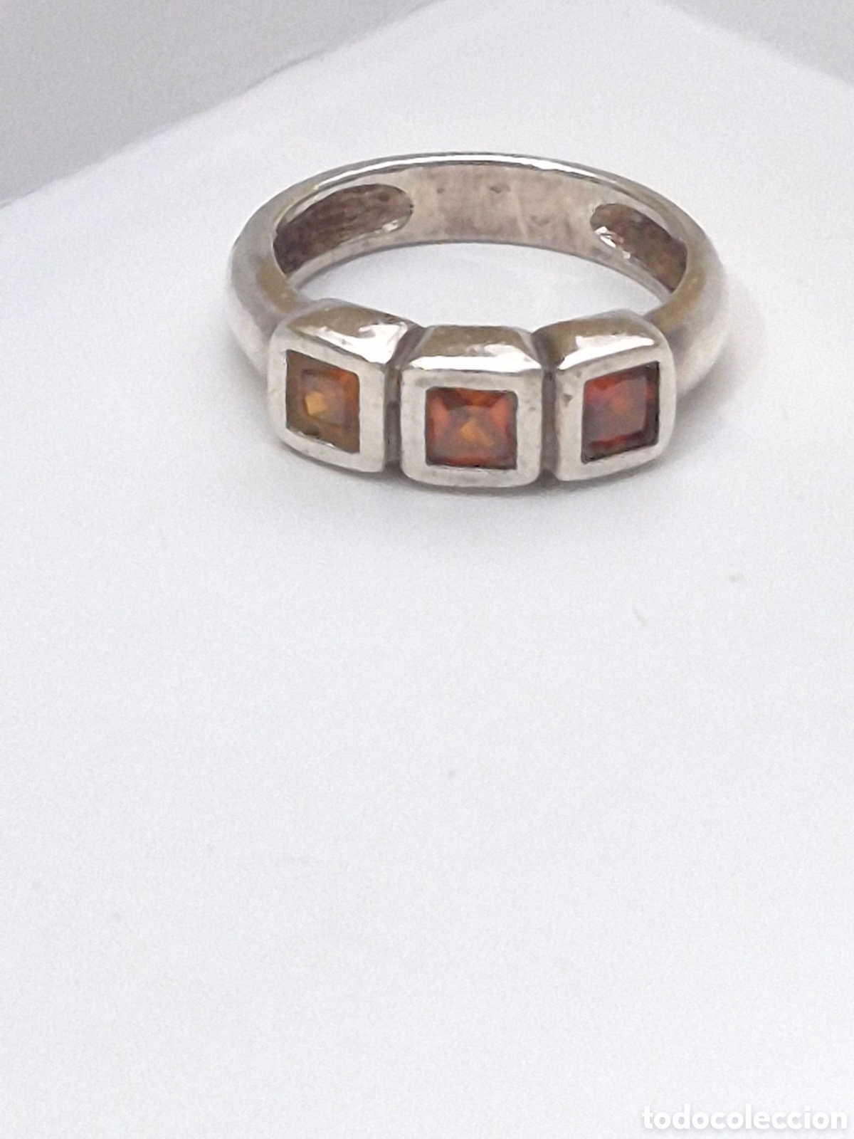 Joyeria: FANT&Aacute;STICO ANILLO DE PLATA DE LEY DE DISE&Ntilde;O. REF S5 C JOY ACT ANILLOS 011026