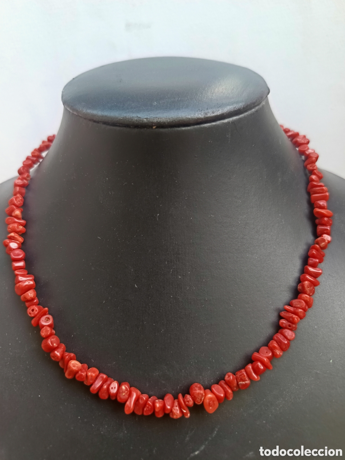 Joyeria: Collar de coral rojo intenso