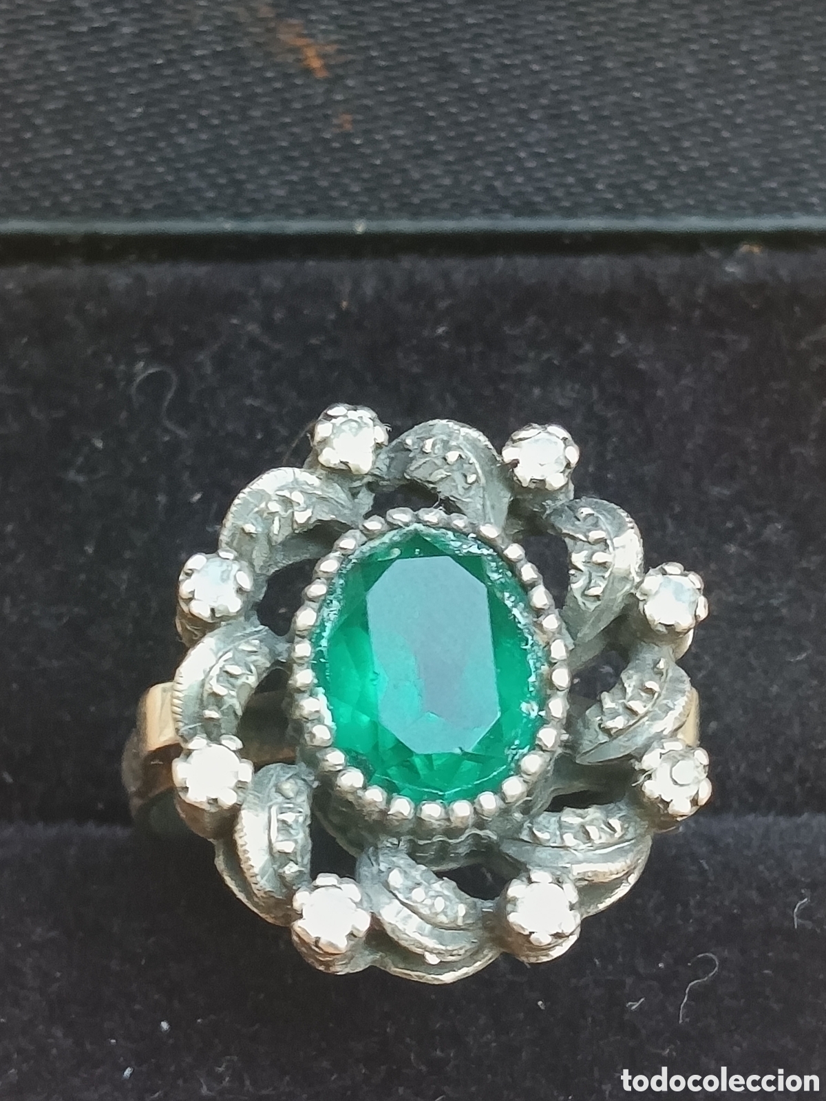 Joyeria: Anillo de coctel art deco en plata 925 maciza con piedra s&iacute;mil esmeralda en plata