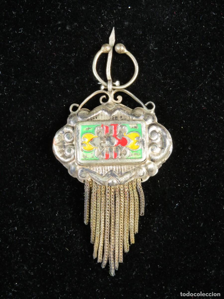 Joyeria: Fibula broche bereber Kabila en plata y esmaltes Marruecos hacia 1900
