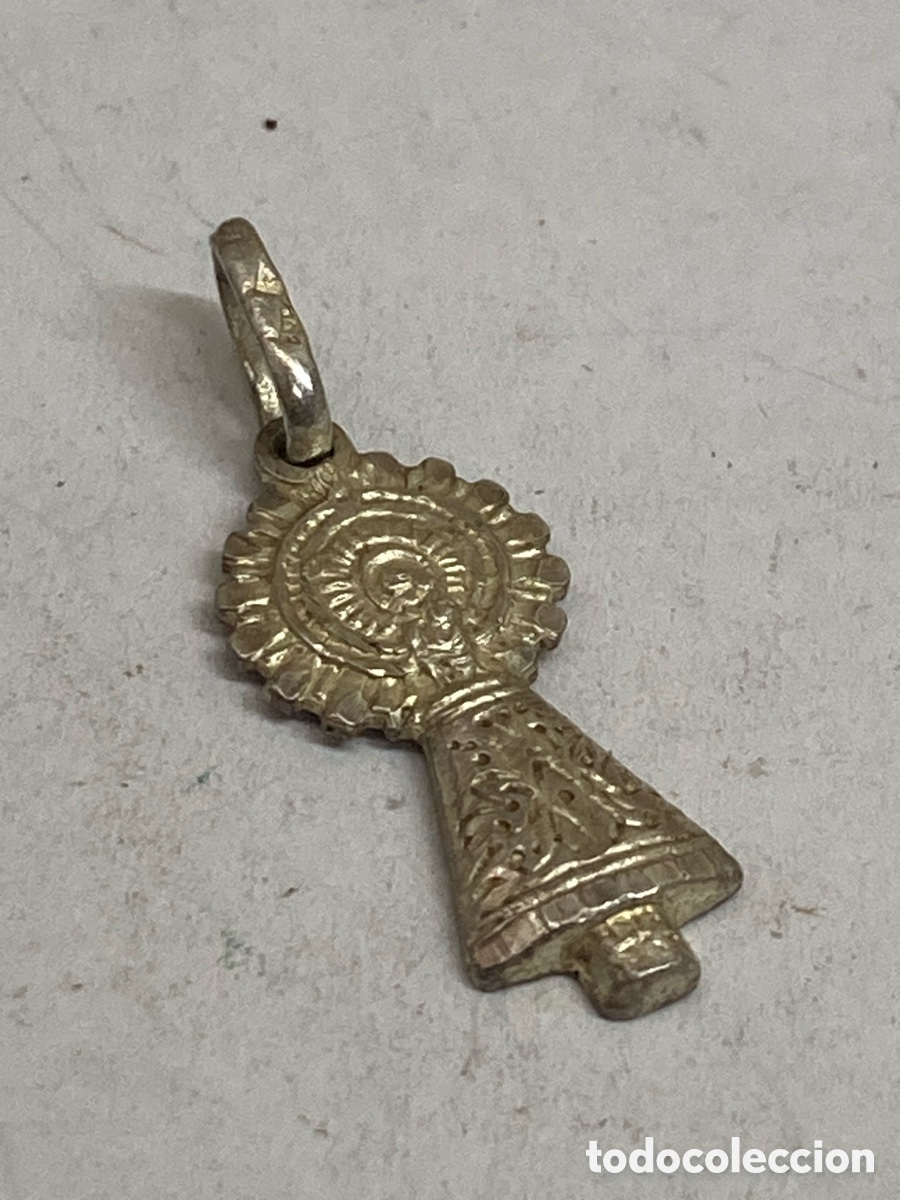 Joyeria: Colgante de plata religiosa C643