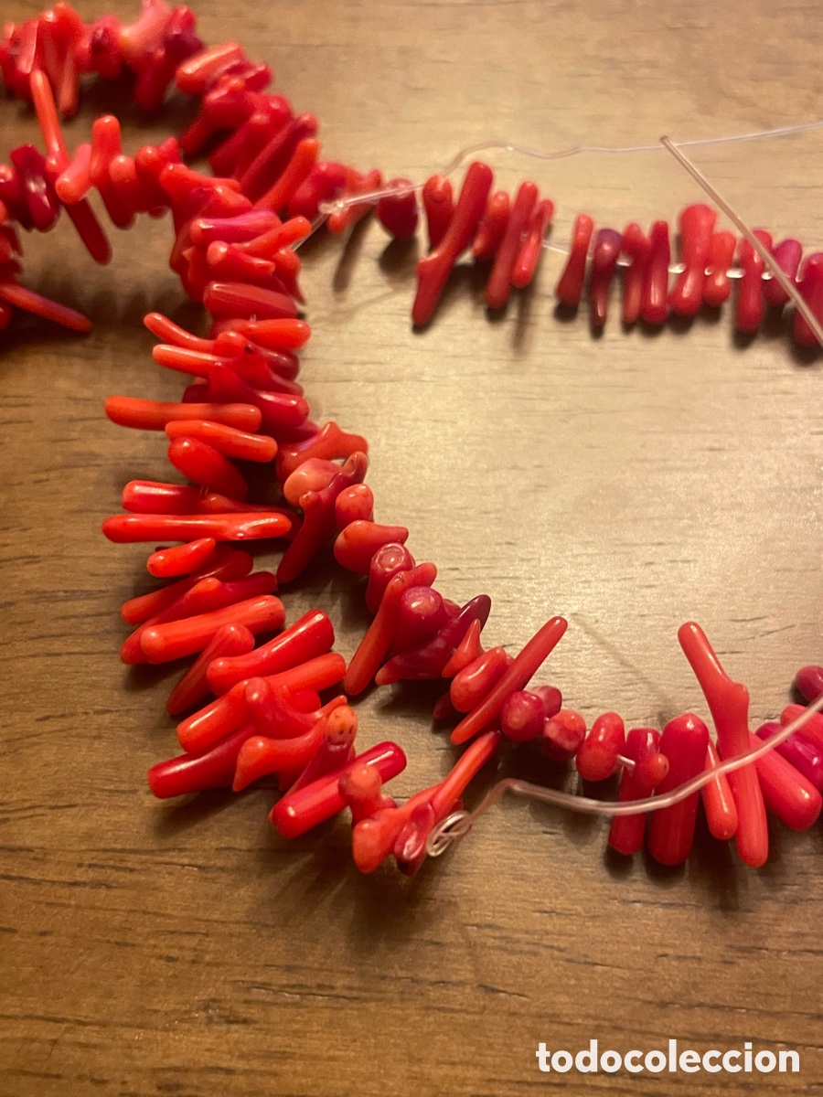 Joyeria: Hilo troncos y eamas de coral rojo - Foto 2