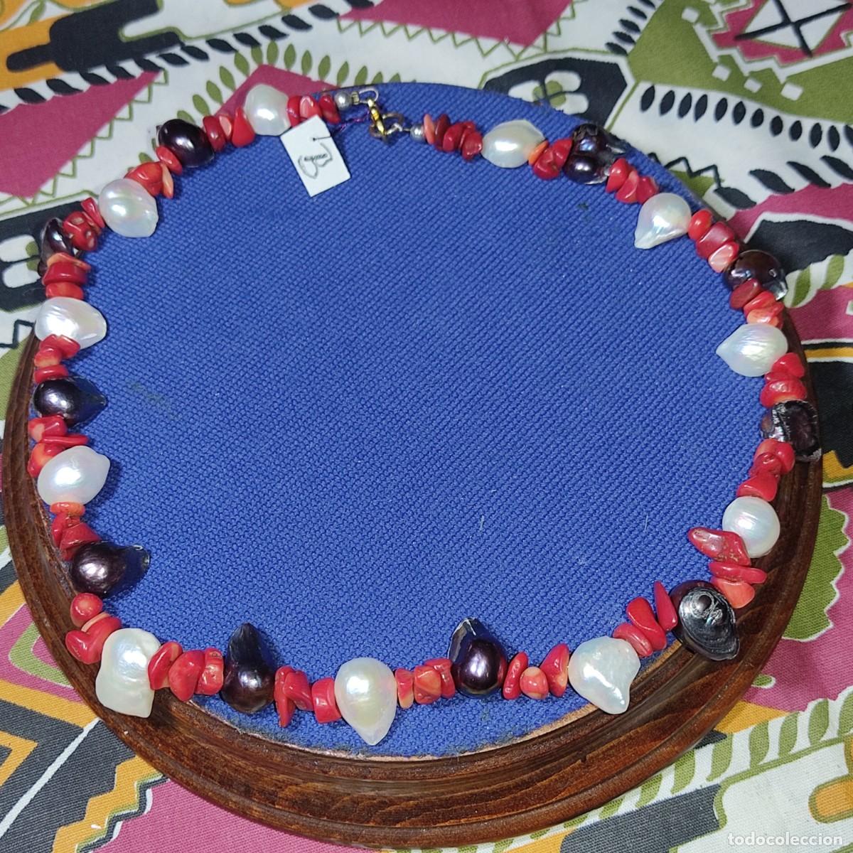 Joyeria: Collar de perlas grises y blancas y coral rojo. *B* - Foto 5
