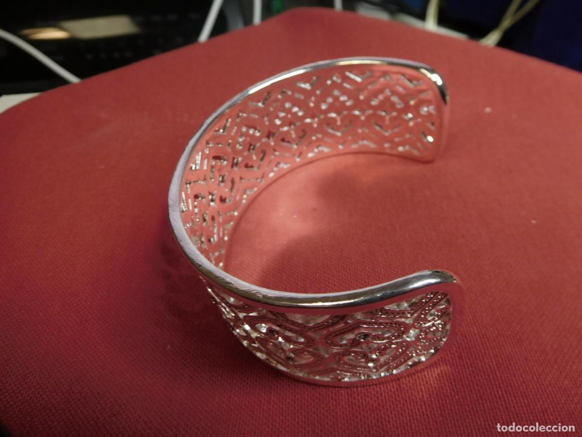 Joyeria: Pulsera de plata, ley 925, con filigrana perforada