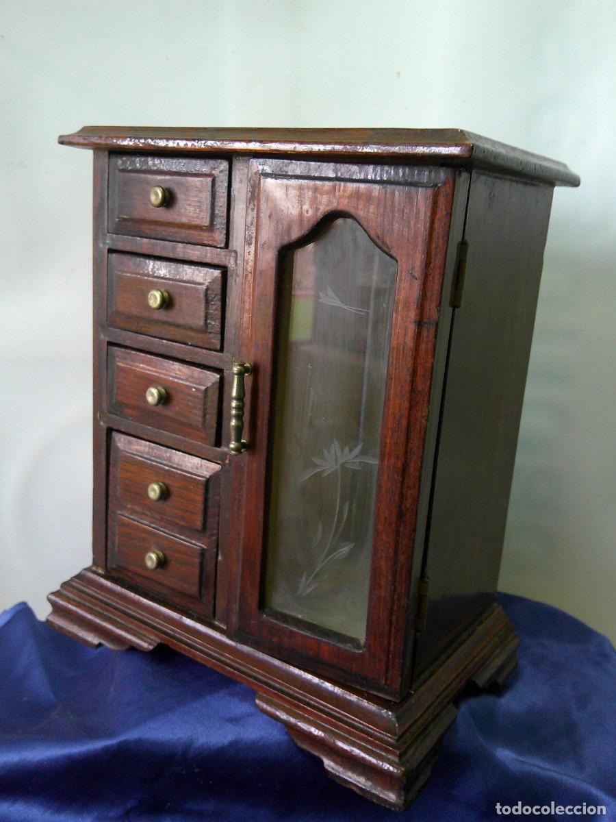 Joyeria: &iexcl;&iexcl; MUEBLE JOYERO. (Miniatura) Marqueteria. Anillos, Pulseras, Broches, Camafeos...DECORACION. !!C-33
