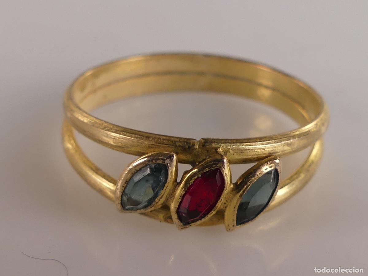 Schmuck: ANILLO DORADO CON PIEDRAS BONITO DISE&Ntilde;O