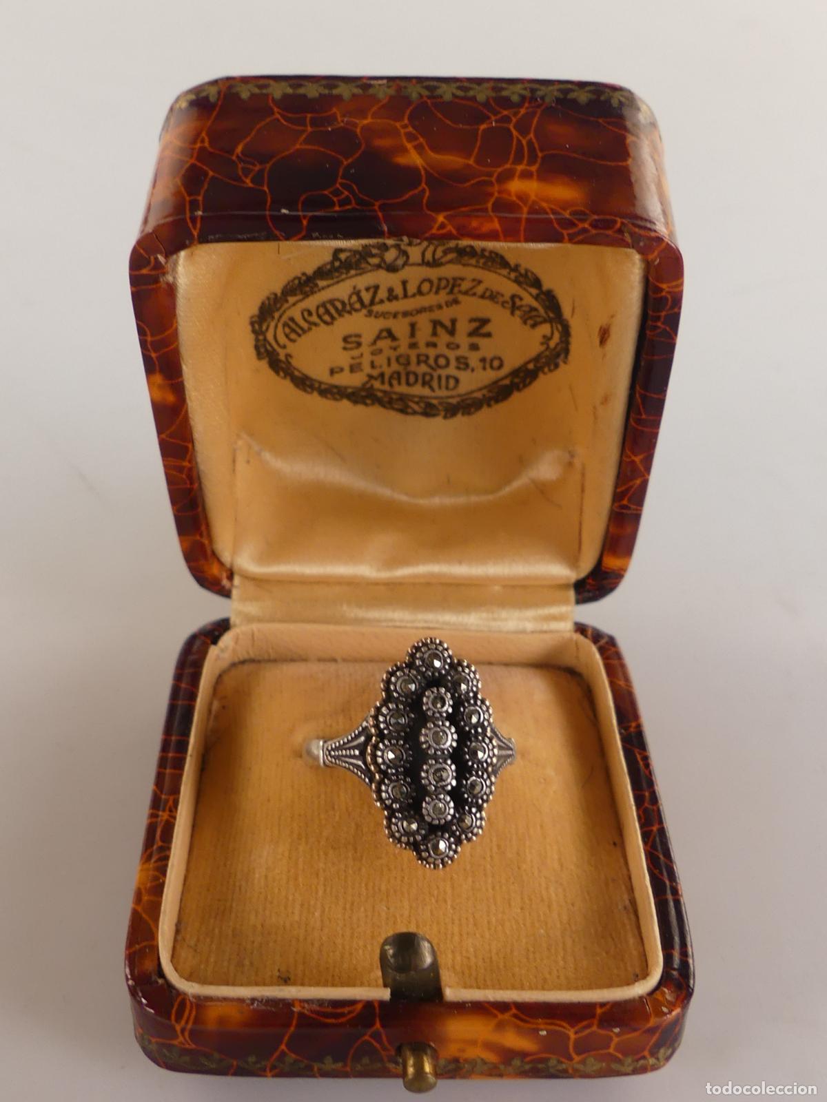 Schmuck: BONITO ANILLO DE PLATA ANTIGUA DECORADO PESO TOTAL 4,77 GRAMOS