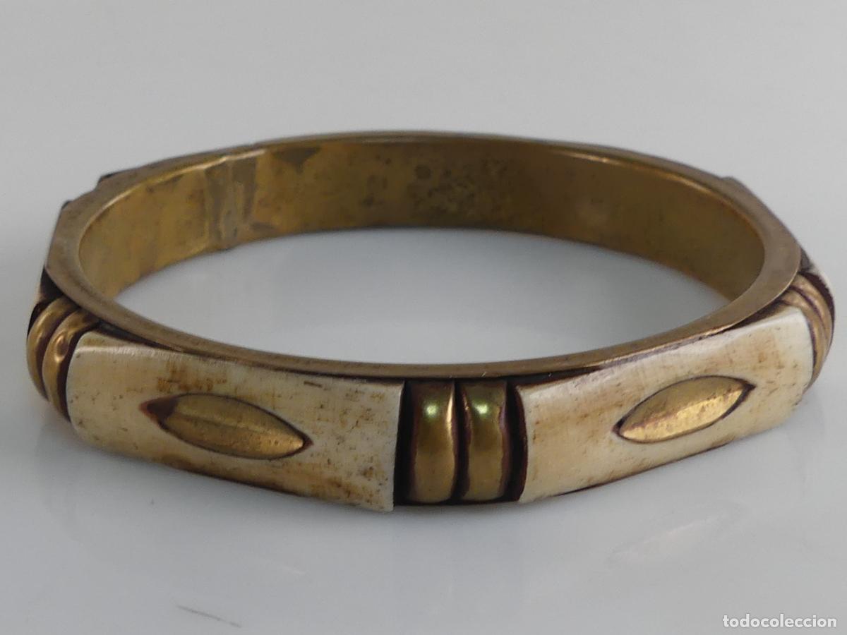 Joyeria: PULSERA DE LATON Y HUESO - Foto 2