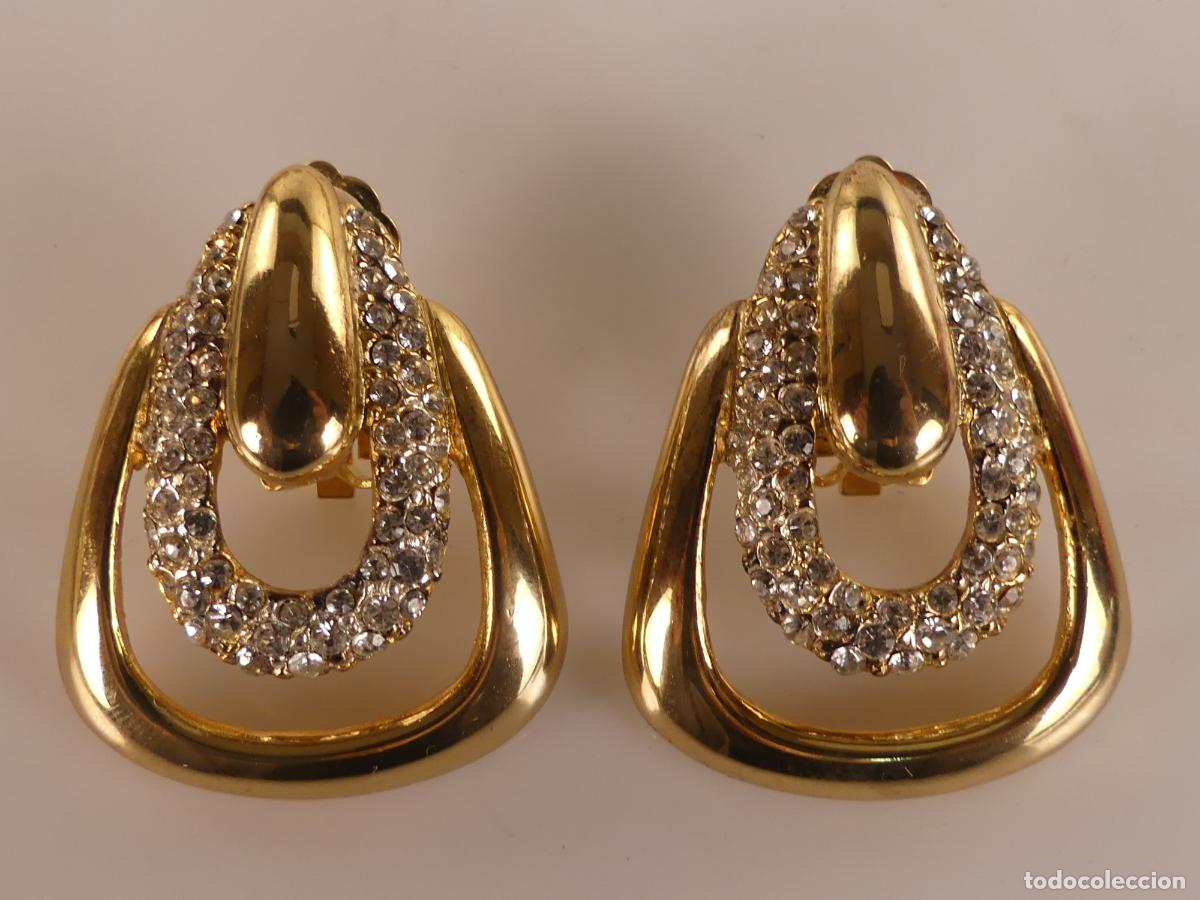 Joyeria: ELEGANTES PENDIENTES MARCA DOIRA