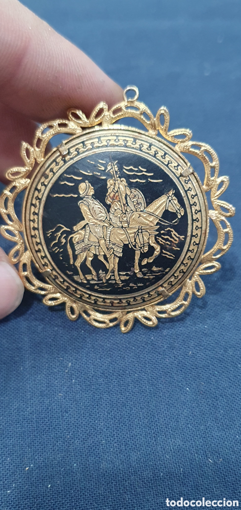 Joalharia: Colgante oro de Toledo Quijote y Sancho. (L135)