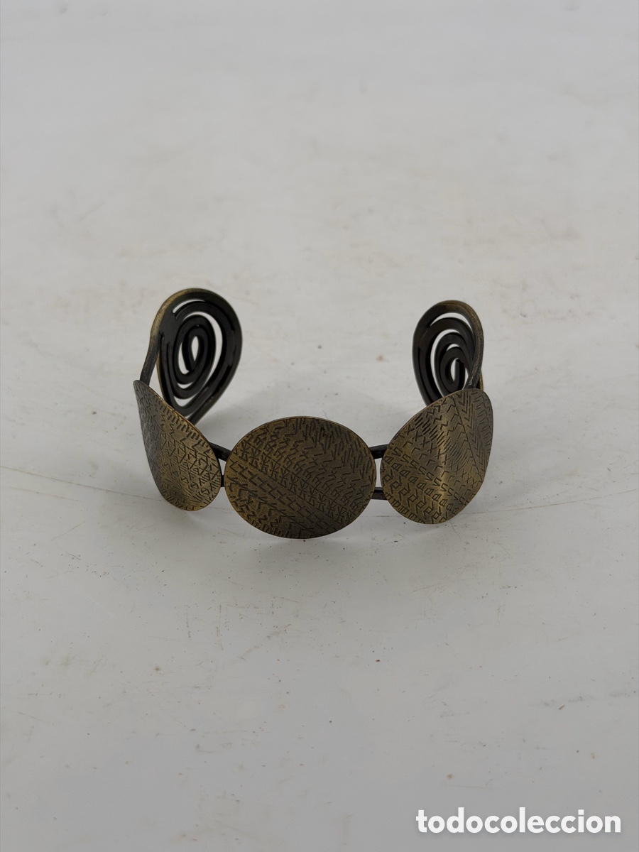 Joyeria: Antigua Pulsera de Lat&oacute;n - Foto 2
