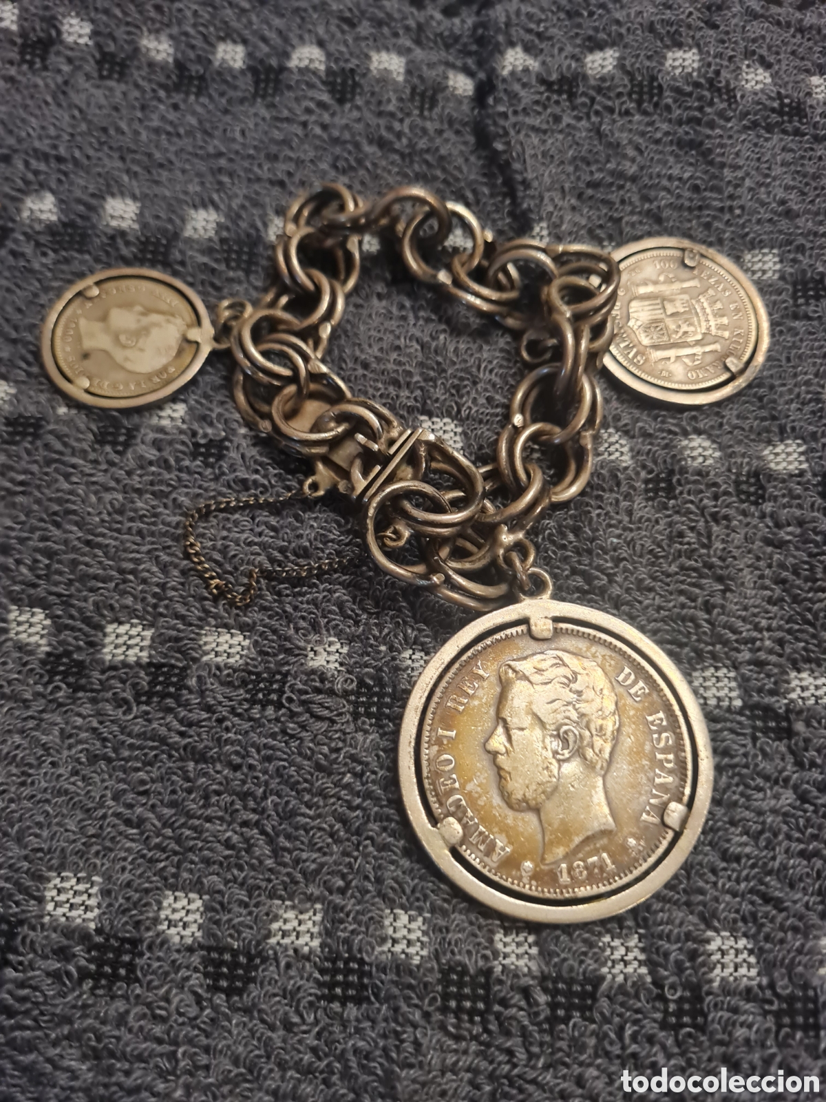 Schmuck: Antigua pulsera de plata con monedas Amadeo I 18715pts 2pts1870 1pts Alfonso XIII