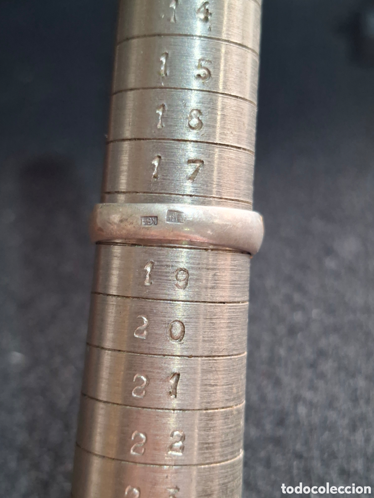 Joyeria: Anillo de plata de ley contrastada - Foto 3