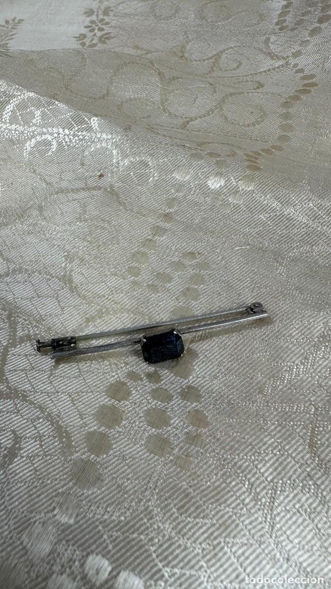 Joyeria: Antiguo broche para pa&ntilde;uelo