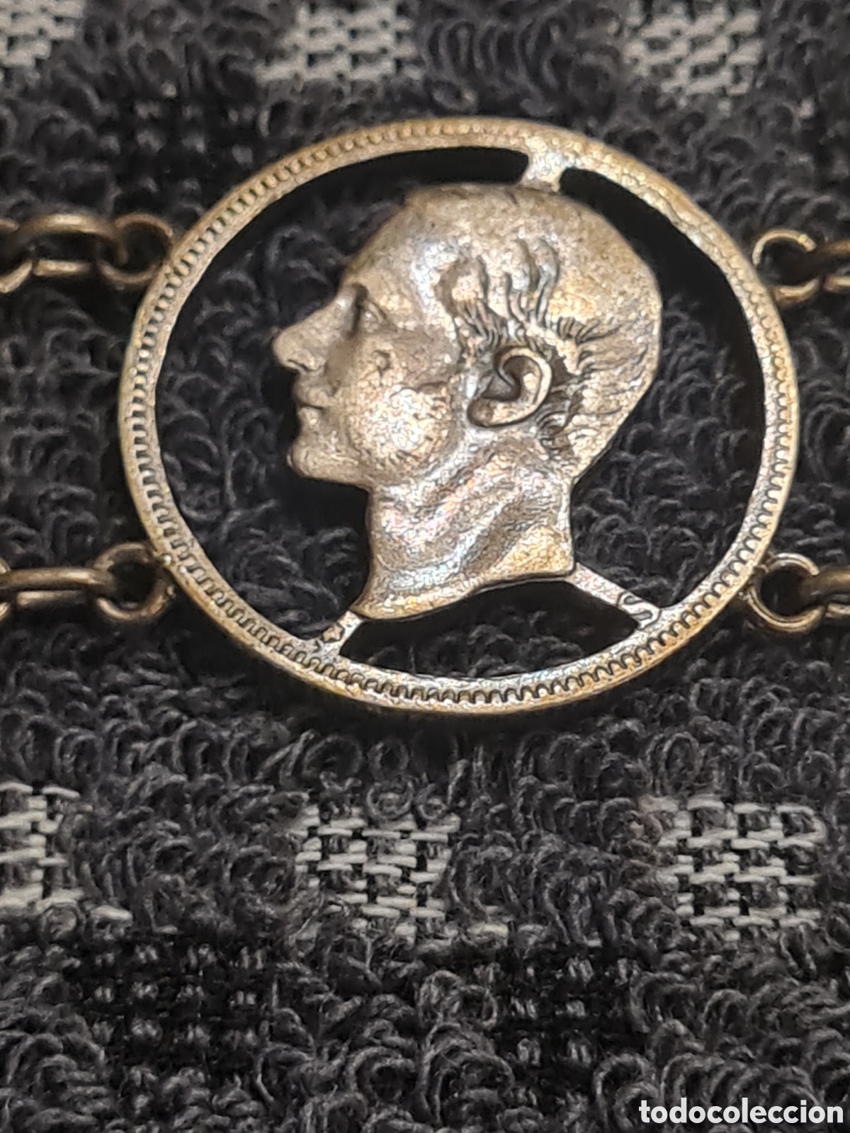 Joyeria: Antigua pulsera de plata de monedas - Foto 9