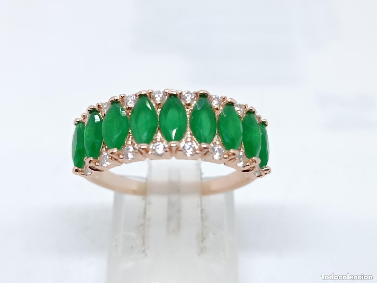 Schmuck: Precioso anillo en oro de 14k con esmeraldas de excelente dise&ntilde;o