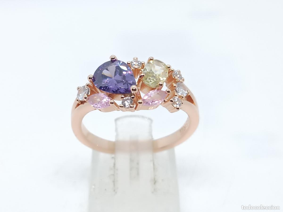 Joyeria: Hermoso anillo en oro de 14k con piedras talladas