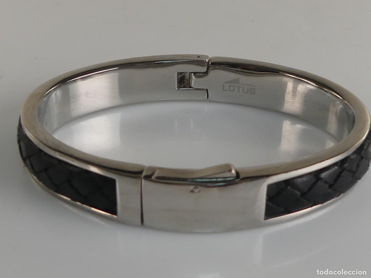 Joyeria: BONITA PULSERA MARCA LOTUS