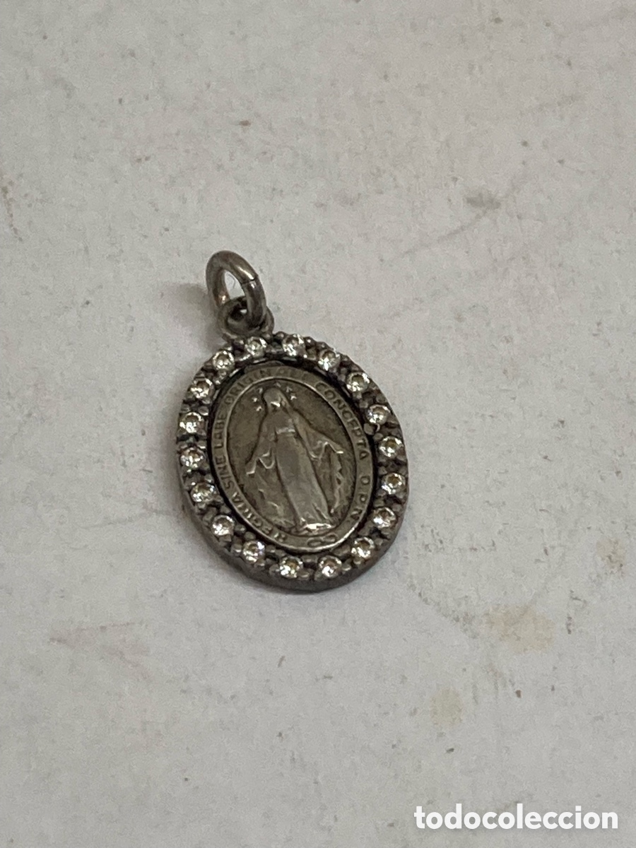 Joyeria: Medalla de plata religiosa C646