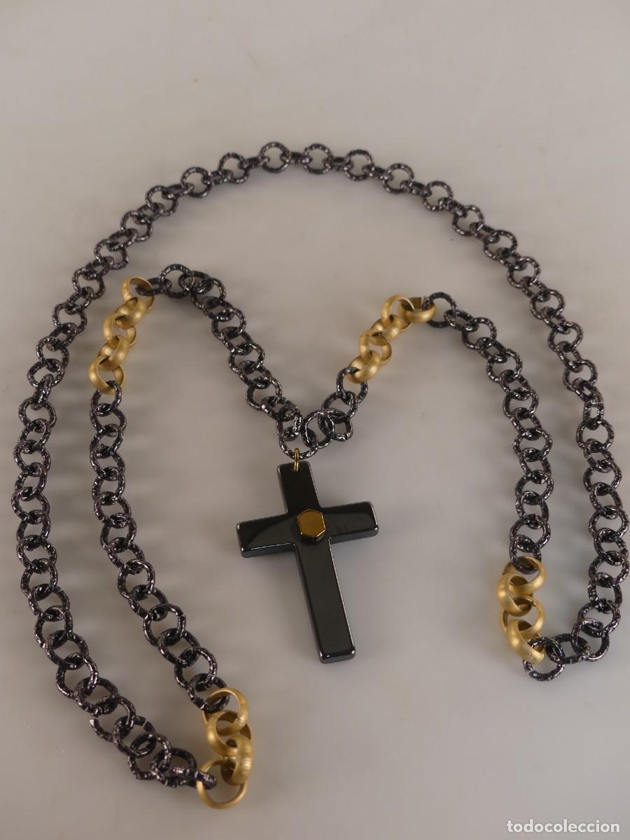 Joyeria: ELEGANTE COLGANTE CRUZ Y CADENA