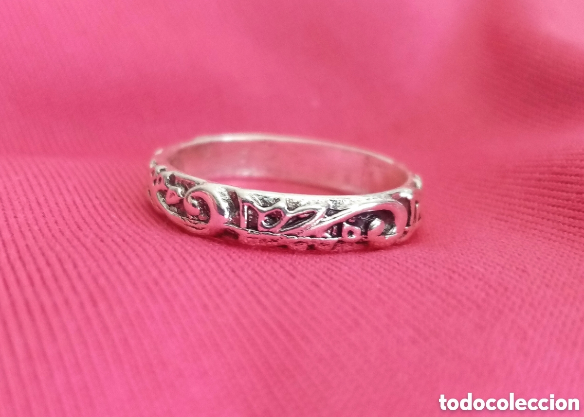 Joyeria: Original anillo color plata vieja con filigrana. 18mm di&aacute;m, 3mm ancho. Muy bonito