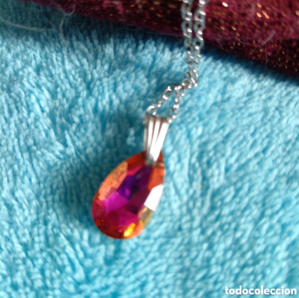 Joalharia: Original colgante gota de agua de vidrio facetado rosa con reflejos + cadena 1,8cm L. Muy bonito