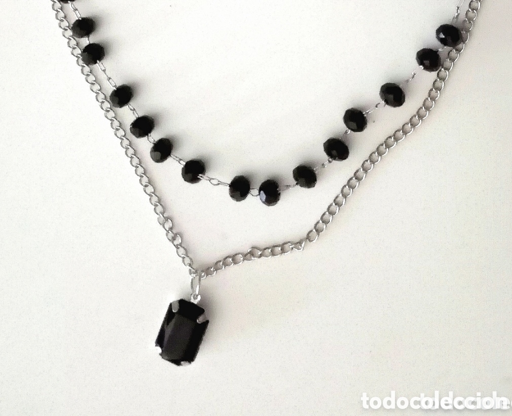 Joaillerie: Original collar de doble capa y colgante negro y plateado 1,3cm largo. colgante.. Cuentas brillantit