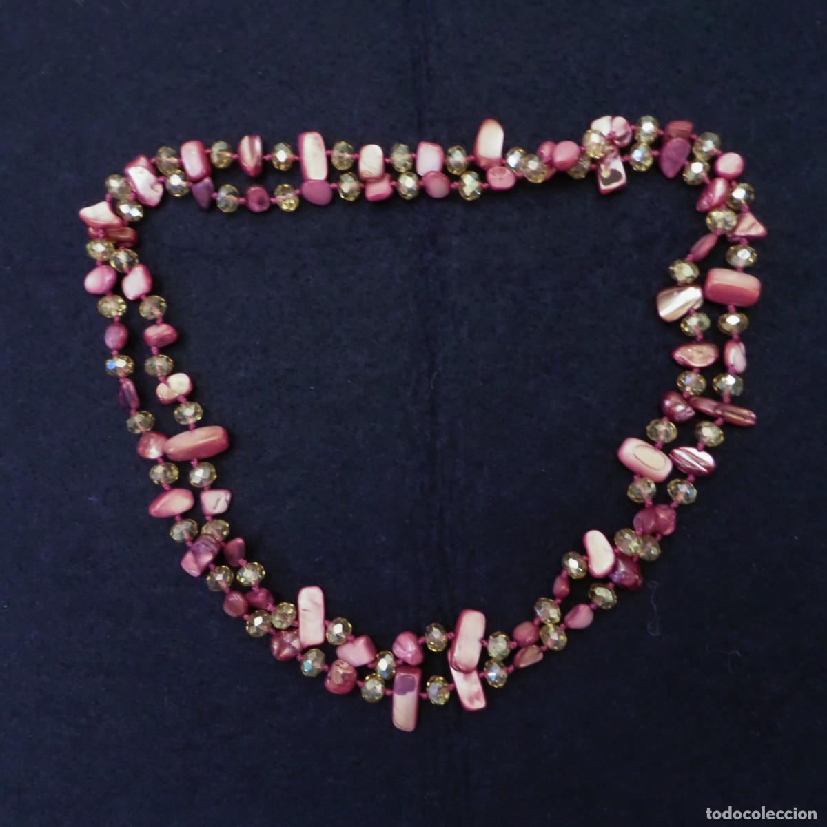 Gioielleria: COLLAR MUY LARGO DE PLACAS DE NACAR Y PIEDRAS SWAROSKI AMARILLO. MED. 115 CMS. SIN CIERRE