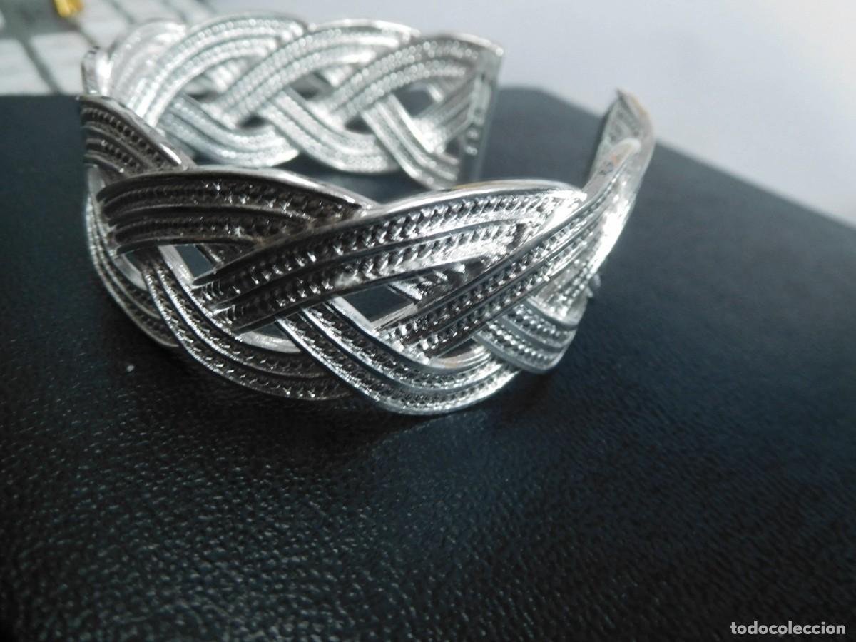 Joyeria: Pulsera ancha, trenzada, de plata