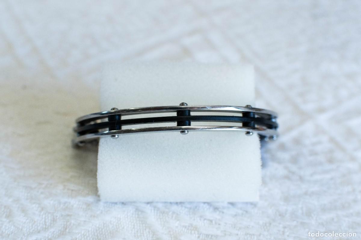 Joyeria: Pulsera de caucho y acero - Foto 5