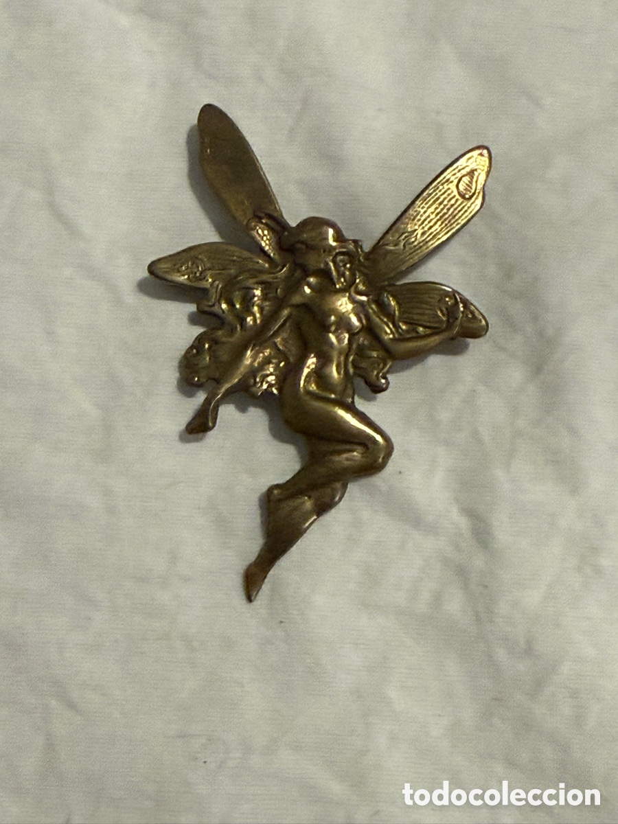 Joyeria: Gran broche Hada Art Nouveau Modernista &ndash; Figura femenina alada &ndash; ca. 1900