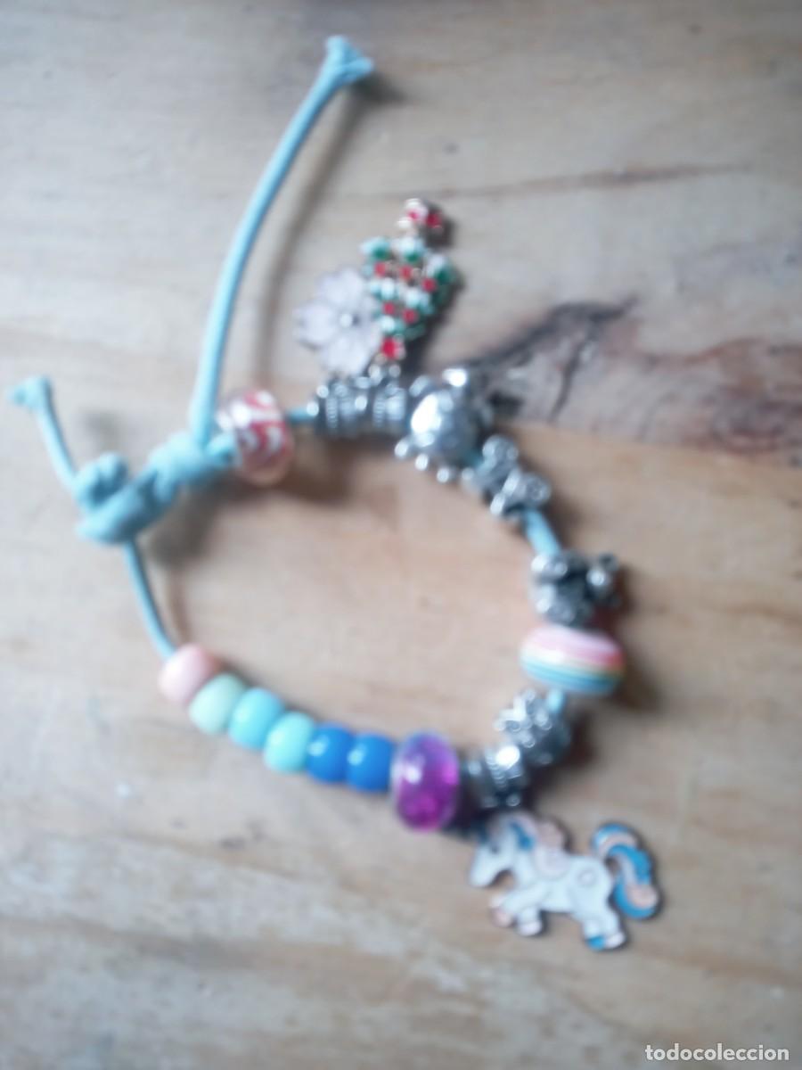Joyeria: BONITA PULSERA CON DIGES ANTIGUA