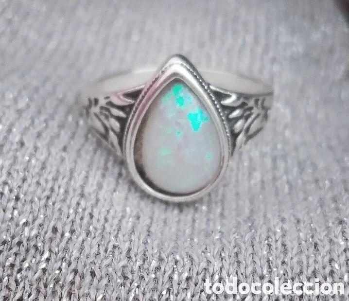 Gioielleria: Original anillo color plata vieja con piedra gota de agua lunar &oacute;palo de fuego blanco 18, 5mm di&aacute;m.