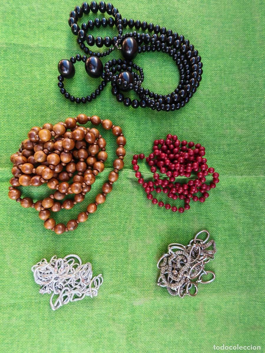 Joyeria: 5 collares largos: de madera, pl&aacute;stico y metal. - Foto 1