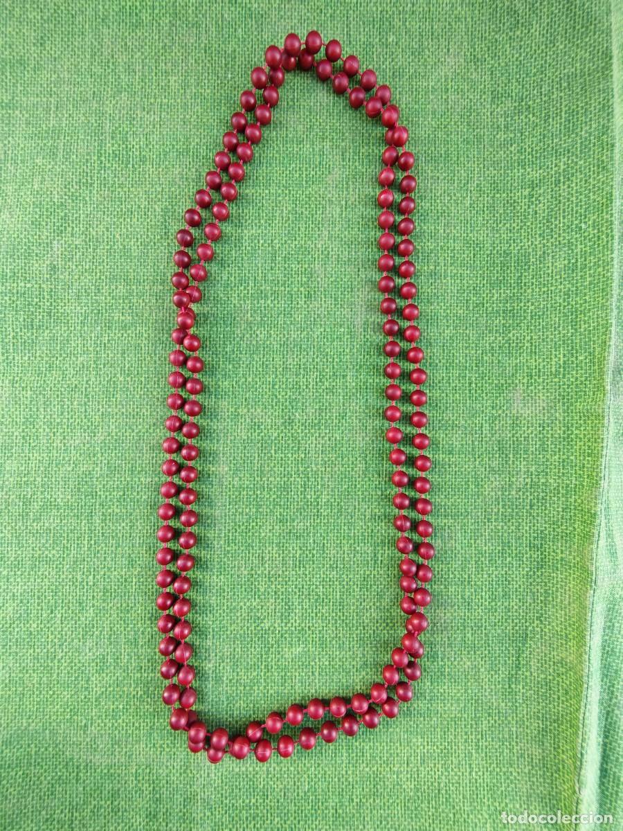 Joyeria: 5 collares largos: de madera, pl&aacute;stico y metal. - Foto 6
