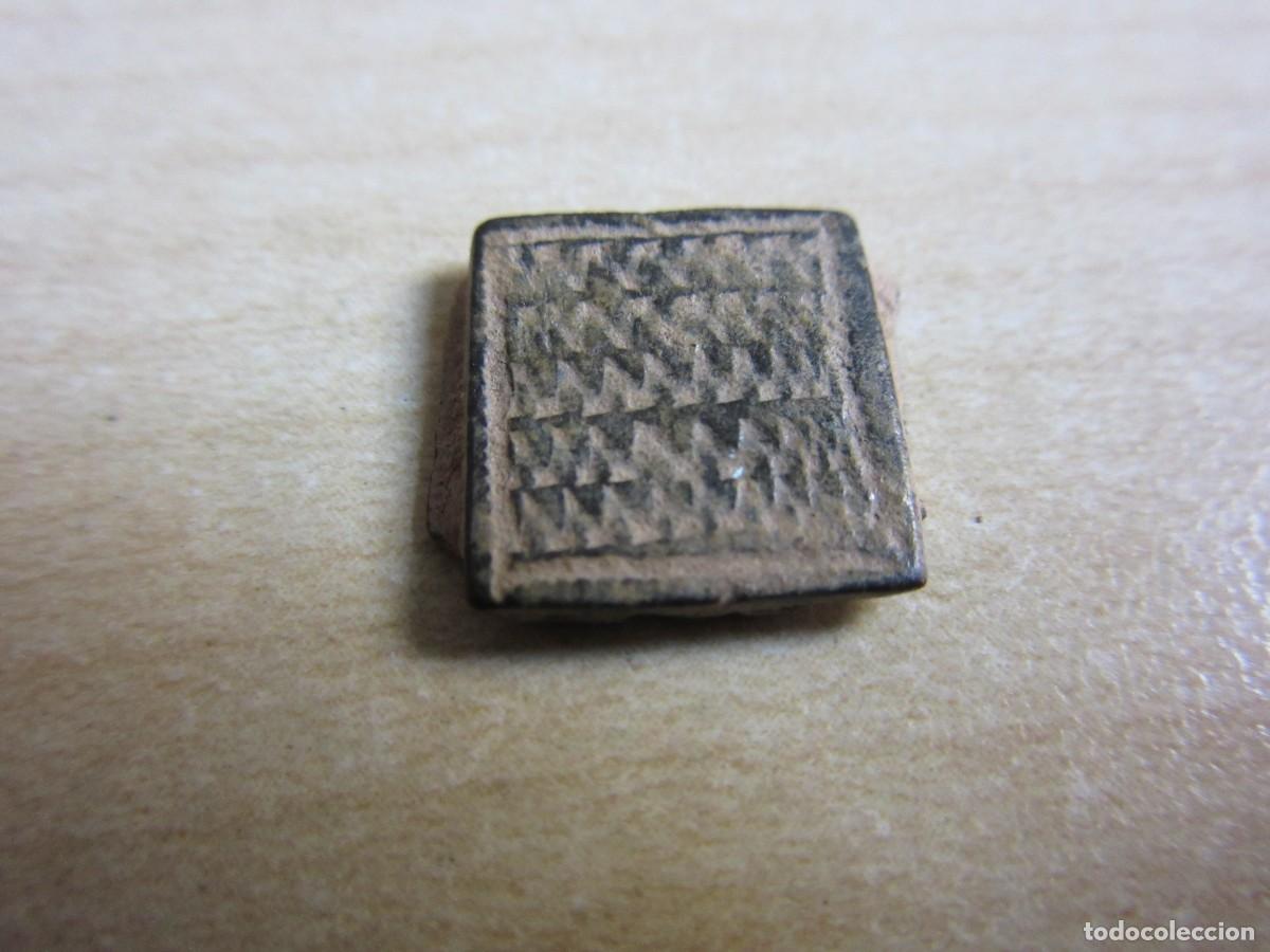 Joyeria: Bonita parte central de anillo Medieval Bronce 1,2 cm