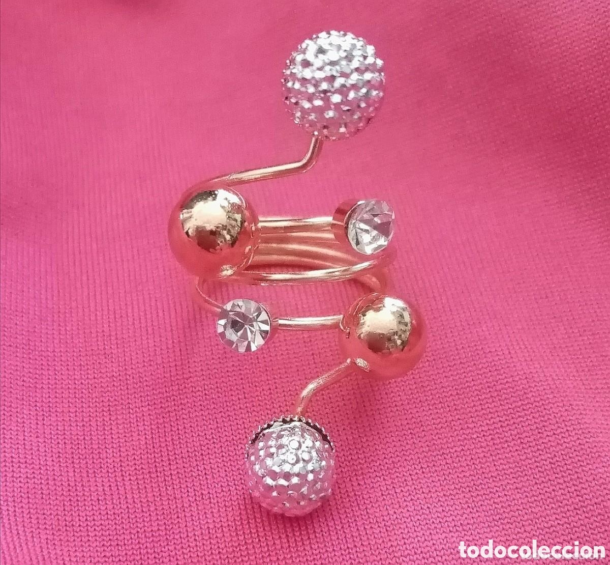 Schmuck: Original anillo geom&eacute;trico dorado y blanco 4cm largo. Ajustable. Muy bonito