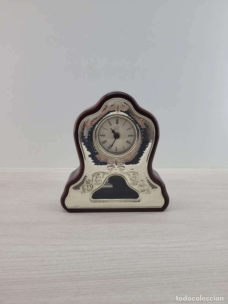 Joyeria: RELOJ DE P&Eacute;NDULO MADERA Y PLATA - Foto 2