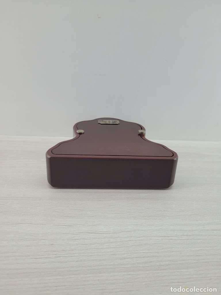 Joyeria: RELOJ DE P&Eacute;NDULO MADERA Y PLATA - Foto 5