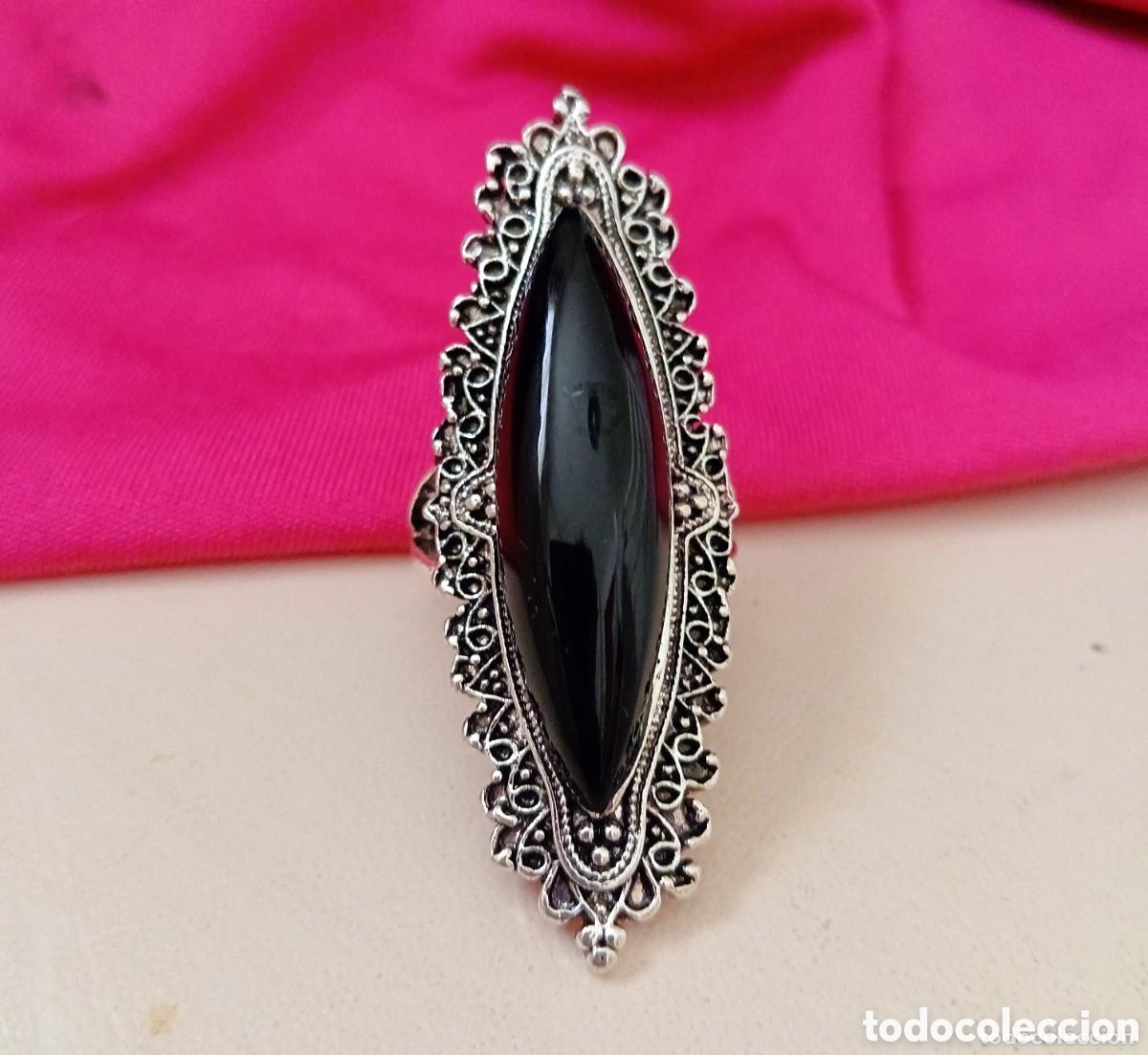 Joalharia: Original anillo de dedo largo negro retro. 5,5cm L x 19mm di&aacute;m. Muy bonito