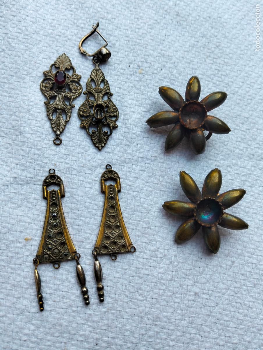 Joalharia: Lote pendientes antiguos o vintage bisuter&iacute;a metal color dorado cristalito defectuosos