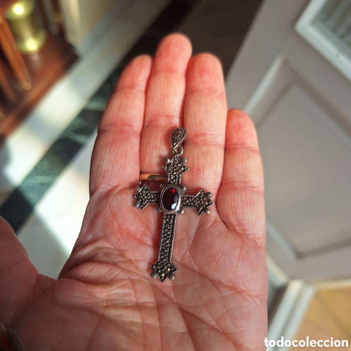 Joaillerie: Colgante cruz de plata vintage