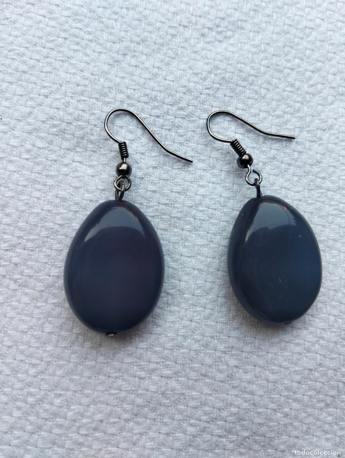 Joalharia: Pareja de pendientes vintage con piedra mineral o cuenta azul gris&aacute;ceo plata o ba&ntilde;o de plata