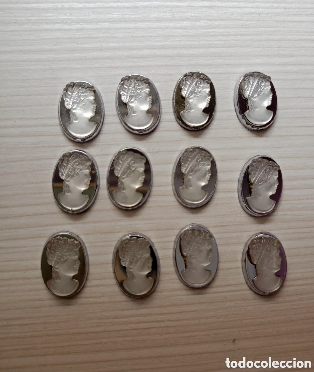 Joyeria: Lote de 12 camafeos peque&ntilde;os vintage - Foto 2