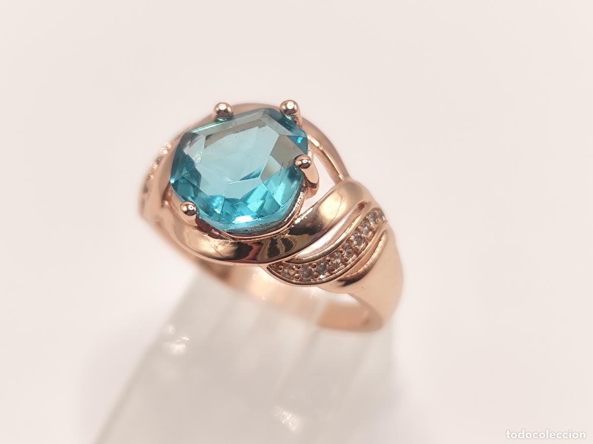 Gioielleria: Precioso anillo en oro de 14k con topacio azul
